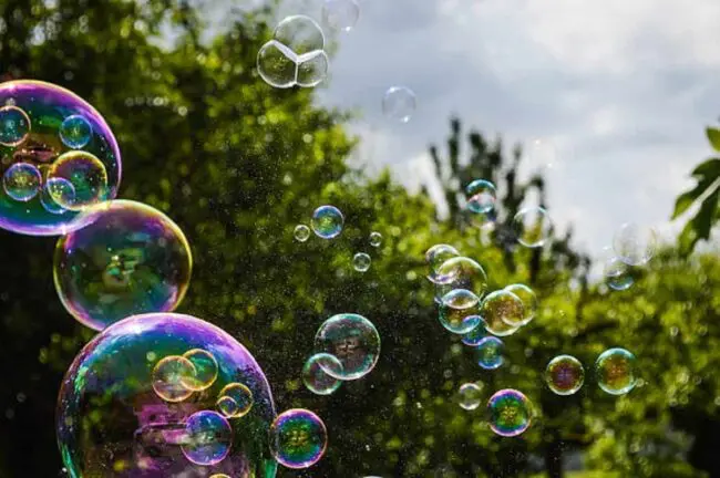Bubble Floating in the Air: The Meaning Behind the Phenomenon