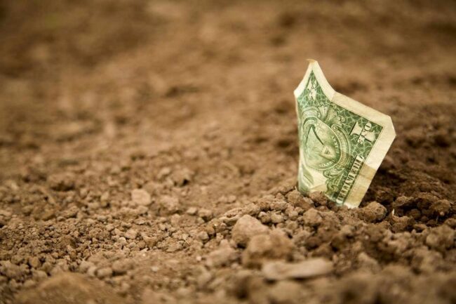What Does It Mean When You Find Money on the Ground?